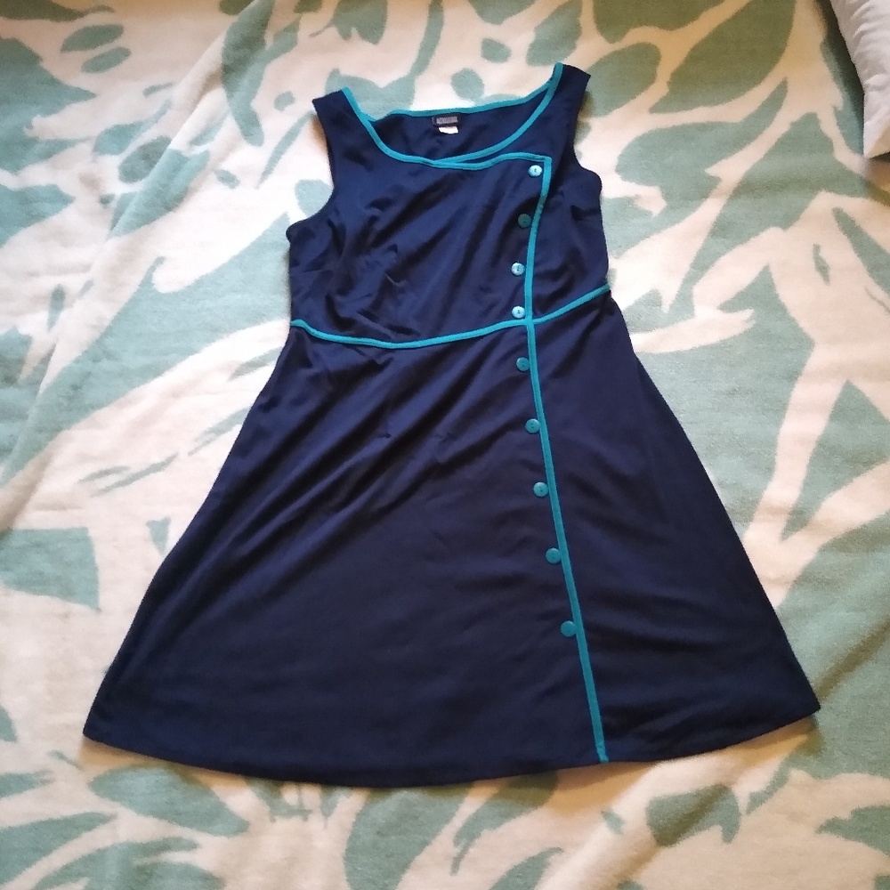 Retrolicious, Retro stewardess style, 1X